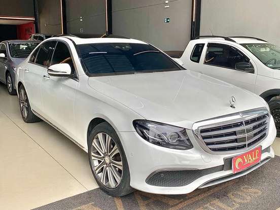 MERCEDES-BENZ-E 250-2.0 CGI GASOLINA EXCLUSIVE LAUNCH EDITION 9G-TRONIC MERCEDES-BENZ-E 250-2016