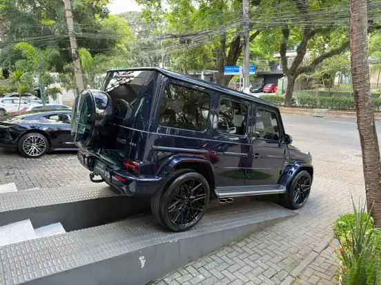 MERCEDES-BENZ-G 63 AMG-4.0 V8 TURBO GASOLINA 4MATIC SPEEDSHIFT MERCEDES-BENZ-G 63 AMG-2021