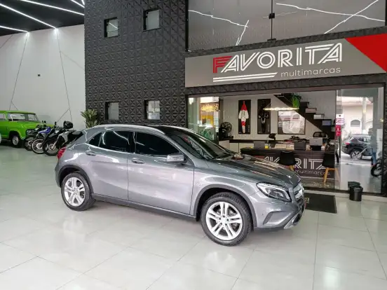 MERCEDES-BENZ-GLA 200-1.6 CGI ENDURO 16V TURBO FLEX 4P AUTOMÁTICO MERCEDES-BENZ-GLA 200-2016
