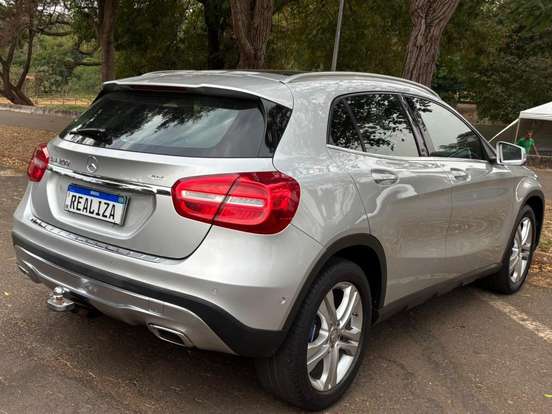 MERCEDES-BENZ-GLA 200-1.6 CGI STYLE 16V TURBO FLEX 4P AUTOMÁTICO MERCEDES-BENZ-GLA 200-2017