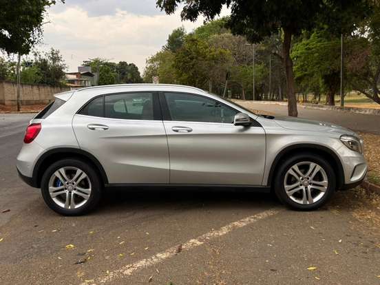 MERCEDES-BENZ-GLA 200-1.6 CGI STYLE 16V TURBO FLEX 4P AUTOMÁTICO MERCEDES-BENZ-GLA 200-2017