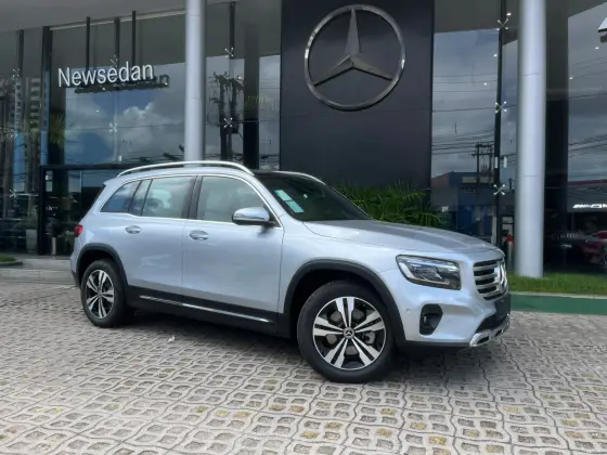 MERCEDES-BENZ GLB 220 2.0 MHEV PROGRESSIVE 4MATIC 8G-DCT