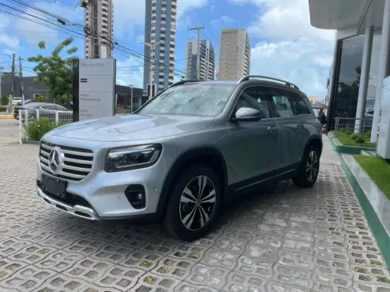 MERCEDES-BENZ-GLB 220-2026