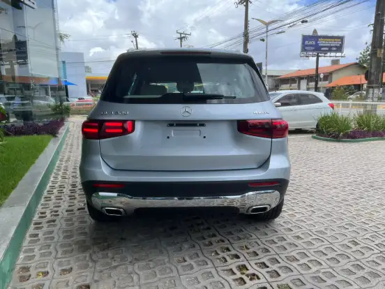 MERCEDES-BENZ-GLB 220-2026