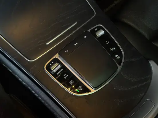 MERCEDES-BENZ-GLC 300-2.0 CGI GASOLINA COUPÉ 4MATIC 9G-TRONIC MERCEDES-BENZ-GLC 300-2020