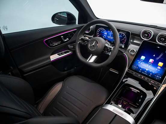 MERCEDES-BENZ-GLC 300-2026