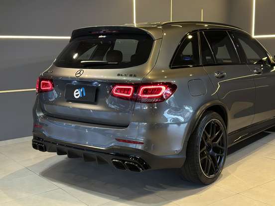 MERCEDES-BENZ-GLC 63 AMG-2019