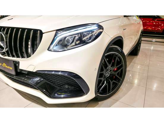 MERCEDES-BENZ-GLE 63 AMG-5.5 V8 TURBO GASOLINA COUPÉ 4MATIC 7G-TRONIC MERCEDES-BENZ-GLE 63 AMG-2016