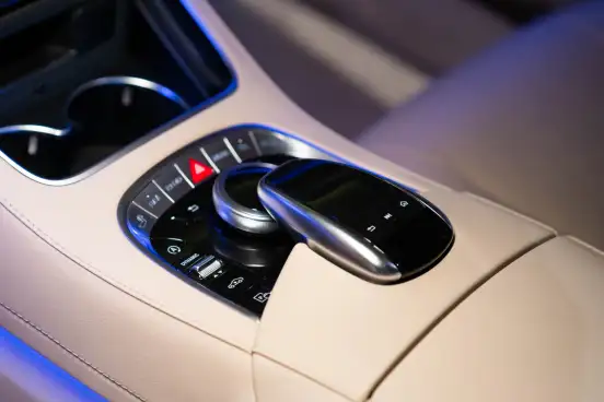 MERCEDES-BENZ-S 560-2019