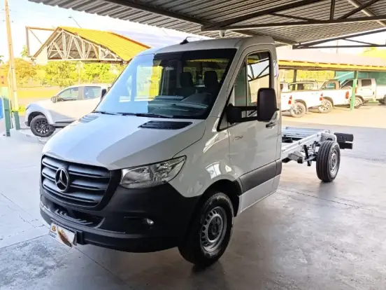 MERCEDES-BENZ-SPRINTER-2.0 CDI DIESEL FURGÃO 315 STREET MANUAL MERCEDES-BENZ-SPRINTER-2022