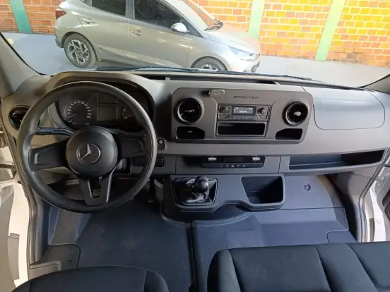 MERCEDES-BENZ-SPRINTER-2.0 CDI DIESEL FURGÃO 315 STREET MANUAL MERCEDES-BENZ-SPRINTER-2022