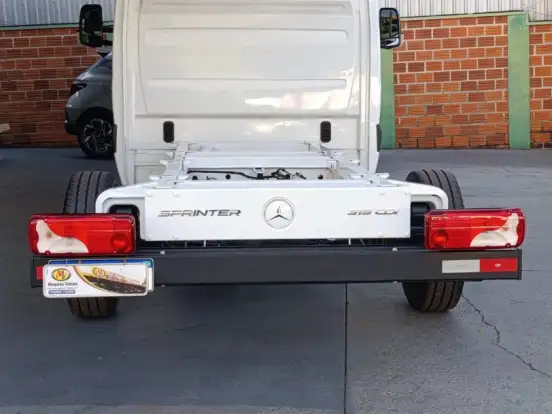 MERCEDES-BENZ-SPRINTER-2.0 CDI DIESEL FURGÃO 315 STREET MANUAL MERCEDES-BENZ-SPRINTER-2022