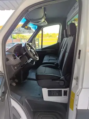 MERCEDES-BENZ-SPRINTER-2022