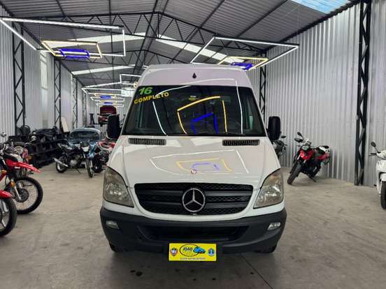 MERCEDES-BENZ-SPRINTER-2.2 311 CDI FURGÃO STREET 7.5 16V BI-TURBO DIESEL MANUAL MERCEDES-BENZ-SPRINTER-2015