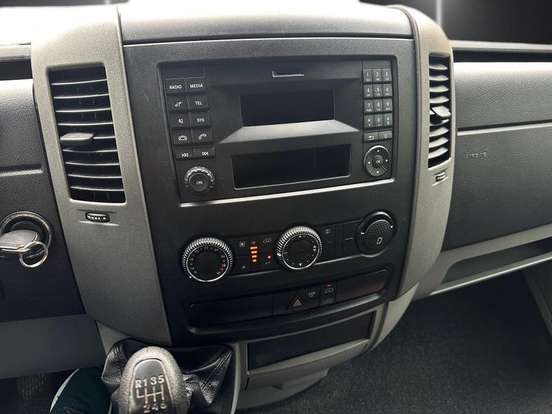 MERCEDES-BENZ-SPRINTER-2019