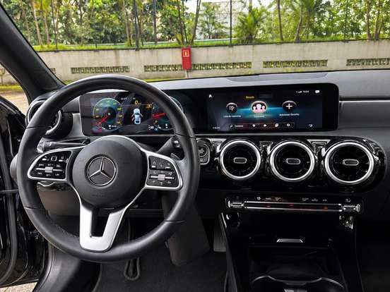 MERCEDES-BENZ-A 200-1.3 CGI GASOLINA ADVANCE SEDAN 7G-DCT MERCEDES-BENZ-A 200-2019
