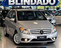 MERCEDES-BENZ B 200 1.6 TURBO GASOLINA 4P AUTOMÁTICO MERCEDES-BENZ B 200 1.6 TURBO GASOLINA 4P AUTOMÁTICO