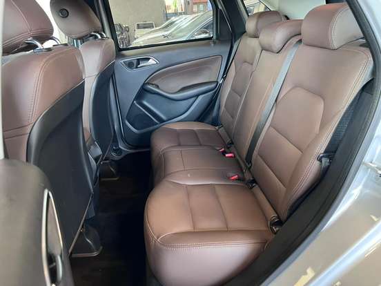 MERCEDES-BENZ-B 200-2013