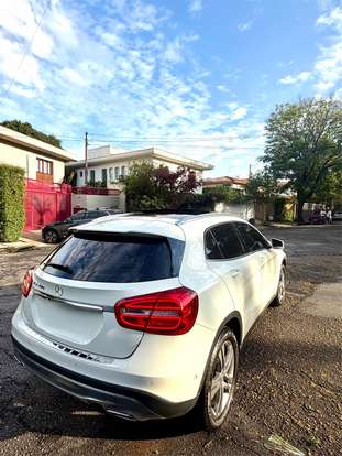 MERCEDES-BENZ-GLA 200-2015