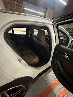 MERCEDES-BENZ-GLA 250-2017
