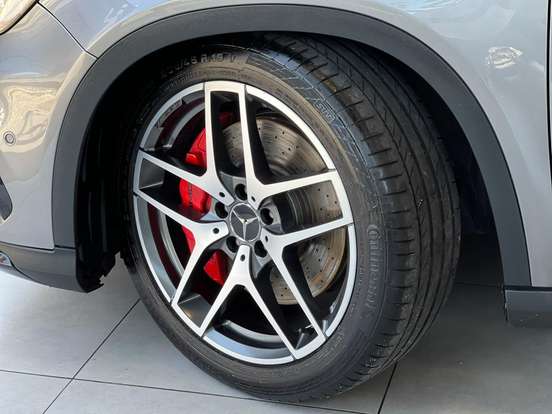 MERCEDES-BENZ-GLA 45 AMG-2015