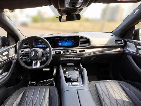 MERCEDES-BENZ-GLE 63 AMG-4.0 V8 BITURBO GASOLINA COUPÉ S 4MATIC 9G-TRONIC MERCEDES-BENZ-GLE 63 AMG-2024