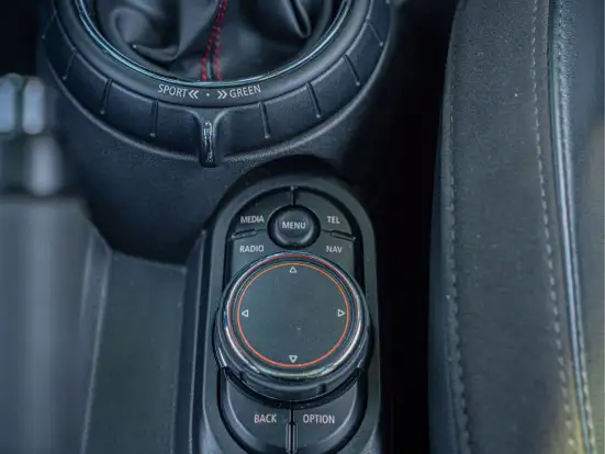 MINI-COOPER-2016