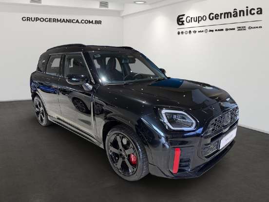 MINI-COUNTRYMAN-2025