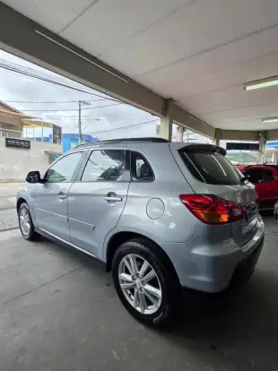 MITSUBISHI-ASX-2011