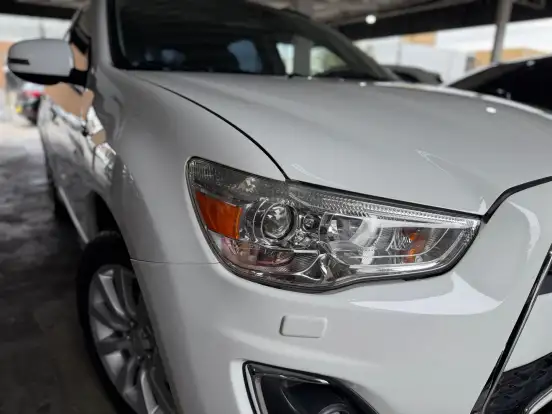 MITSUBISHI-ASX-2014