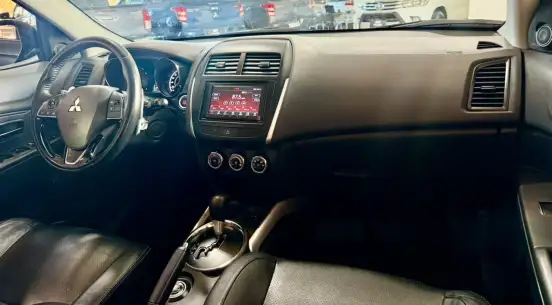 MITSUBISHI-ASX-2020
