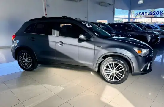 MITSUBISHI-ASX-2020