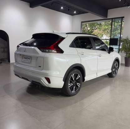 MITSUBISHI-ECLIPSE CROSS-2024