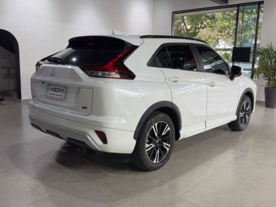 MITSUBISHI-ECLIPSE CROSS-1.5 MIVEC TURBO GASOLINA HPE CVT MITSUBISHI-ECLIPSE CROSS-2024