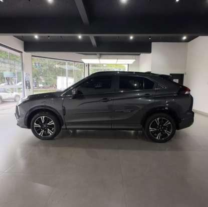 MITSUBISHI-ECLIPSE CROSS-2024