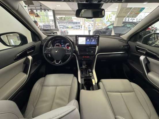 MITSUBISHI-ECLIPSE CROSS-1.5 MIVEC TURBO GASOLINA HPE-S S-AWC CVT MITSUBISHI-ECLIPSE CROSS-2025