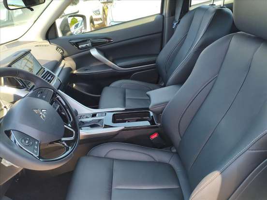 MITSUBISHI-ECLIPSE CROSS-1.5 MIVEC TURBO GASOLINA RUSH CVT MITSUBISHI-ECLIPSE CROSS-2024