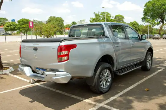 MITSUBISHI-L200 TRITON-2019