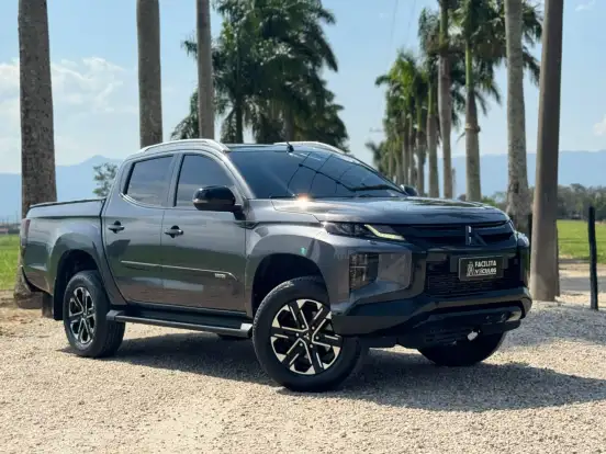 MITSUBISHI-L200 TRITON-2.4 16V TURBO DIESEL SPORT HPE-S CD 4P 4X4 AUTOMÁTICO MITSUBISHI-L200 TRITON-2022