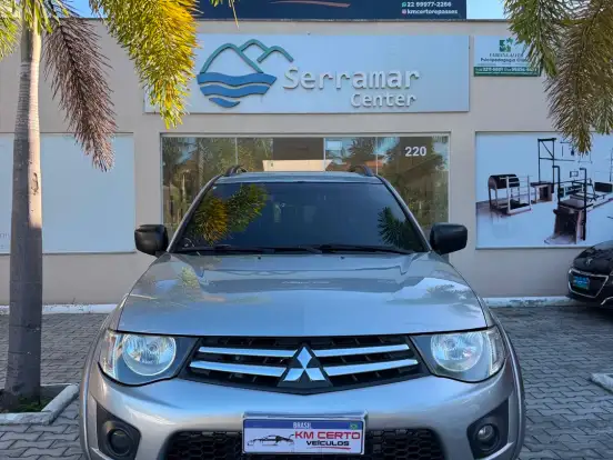 MITSUBISHI-L200 TRITON-2.4 HLS CHROME 4X2 CD 16V FLEX 4P MANUAL MITSUBISHI-L200 TRITON-2015