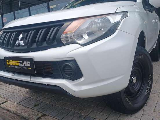 MITSUBISHI-L200 TRITON-2.4 16V TURBO DIESEL SPORT GL CD 4P 4X4 MANUAL MITSUBISHI-L200 TRITON-2021