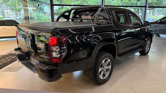 MITSUBISHI-L200 TRITON-2023