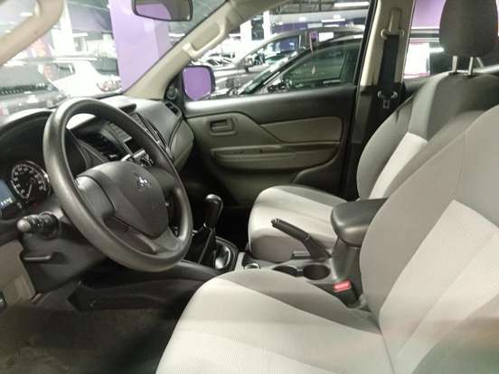 MITSUBISHI-L200 TRITON-2025