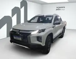 MITSUBISHI L200 TRITON 2.4 16V TURBO DIESEL SPORT HPE-S CD 4P 4X4 AUTOMÁTICO MITSUBISHI L200 TRITON 2.4 16V TURBO DIESEL SPORT HPE-S CD 4P 4X4 AUTOMÁTICO