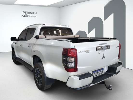 MITSUBISHI-L200 TRITON-2024
