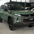 MITSUBISHI L200 TRITON 2.4 16V TURBO DIESEL SPORT SAVANA CD 4P 4X4 AUTOMÁTICO MITSUBISHI L200 TRITON 2.4 16V TURBO DIESEL SPORT SAVANA CD 4P 4X4 AUTOMÁTICO