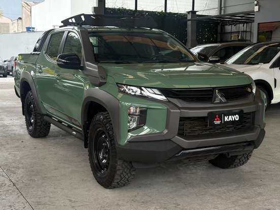 MITSUBISHI-L200 TRITON-2.4 16V TURBO DIESEL SPORT SAVANA CD 4P 4X4 AUTOMÁTICO MITSUBISHI-L200 TRITON-2024