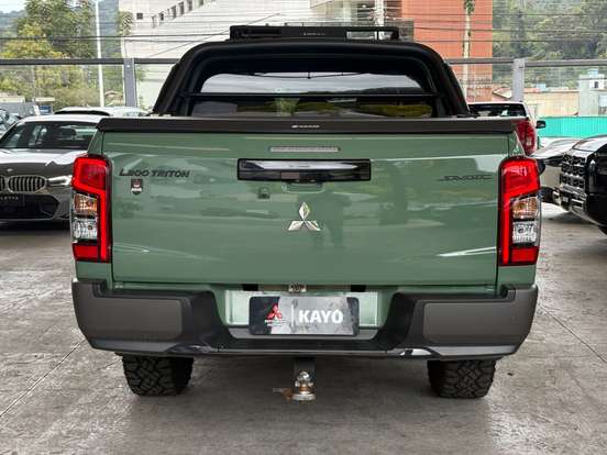 MITSUBISHI-L200 TRITON-2.4 16V TURBO DIESEL SPORT SAVANA CD 4P 4X4 AUTOMÁTICO MITSUBISHI-L200 TRITON-2024