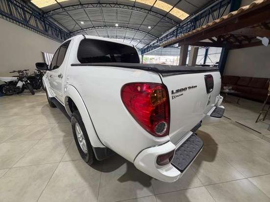 MITSUBISHI-L200 TRITON-2013
