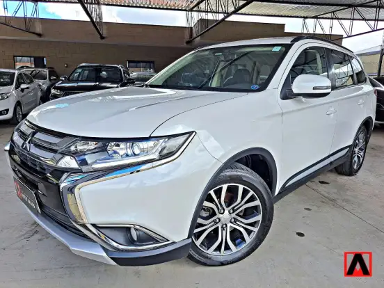 MITSUBISHI-OUTLANDER-2.0 16V GASOLINA 4P AUTOMÁTICO MITSUBISHI-OUTLANDER-2015